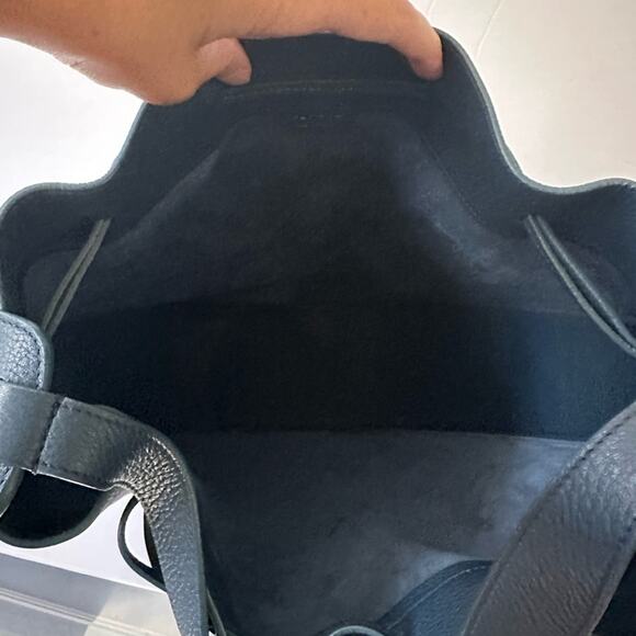 The Row XL Drawstring Bucket Bag in Marine Blue Pebbled Leather - Picture 8 of 16